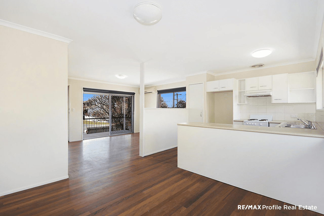 8 Francis Road, SHAILER PARK, QLD 4128