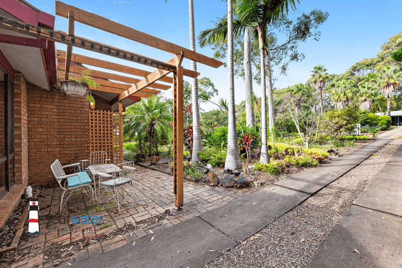 19 Lamont Young Dr, Mystery Bay, NSW 2546