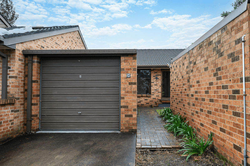 8/27 Bowada Street, BOMADERRY, NSW 2541