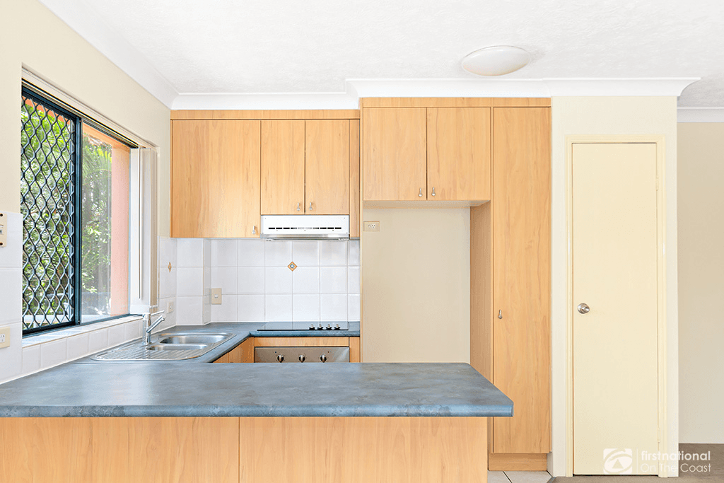 11/2340 Gold Coast Highway, MERMAID BEACH, QLD 4218