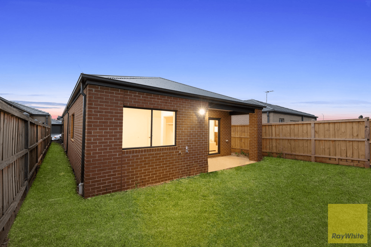 10 Chopin Road, TRUGANINA, VIC 3029