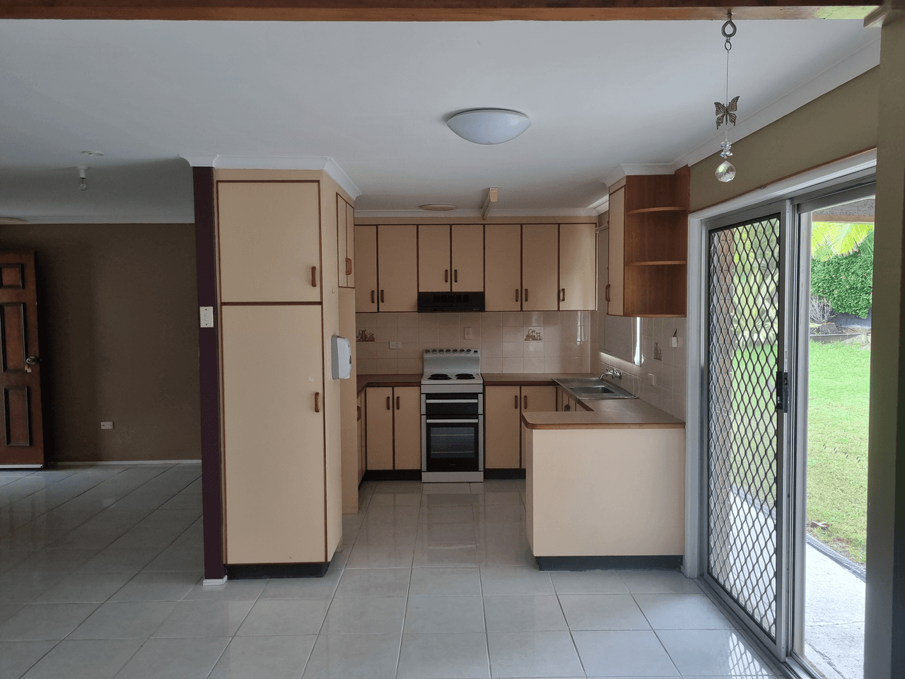 35 Tyson Cresent, TANNUM SANDS, QLD 4680