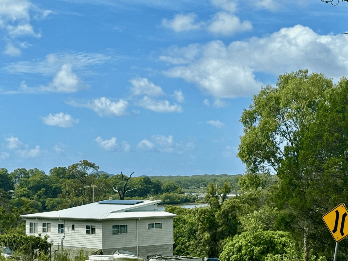 33 Camena Street, MACLEAY ISLAND, QLD 4184