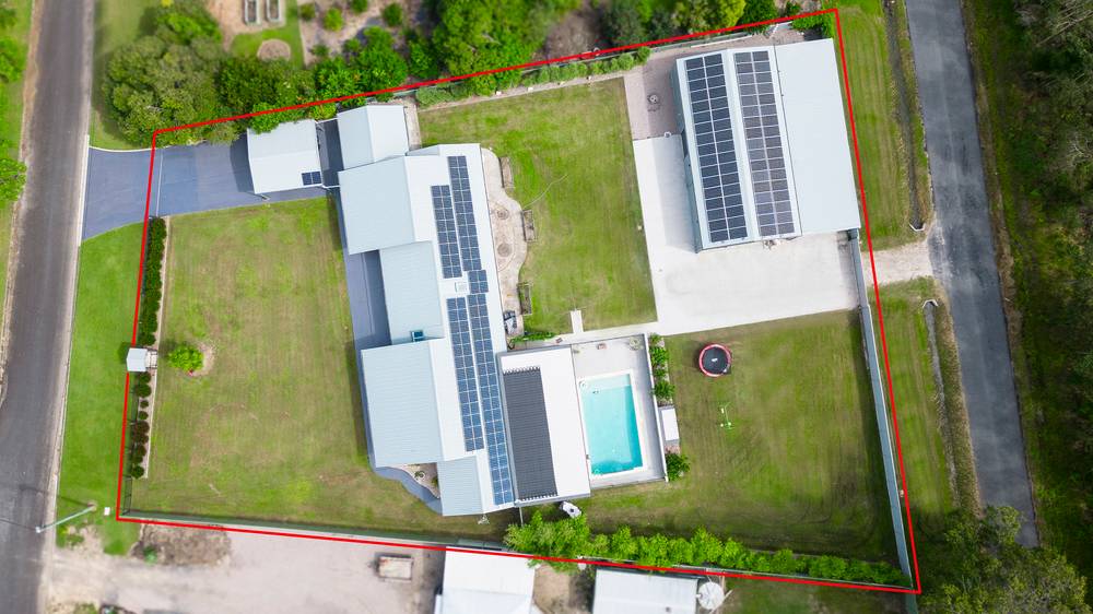 33-35 Lynanda Court, CABOOLTURE, QLD 4510