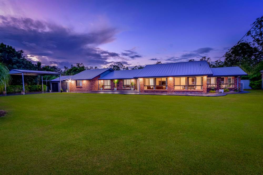 33-35 Lynanda Court, CABOOLTURE, QLD 4510