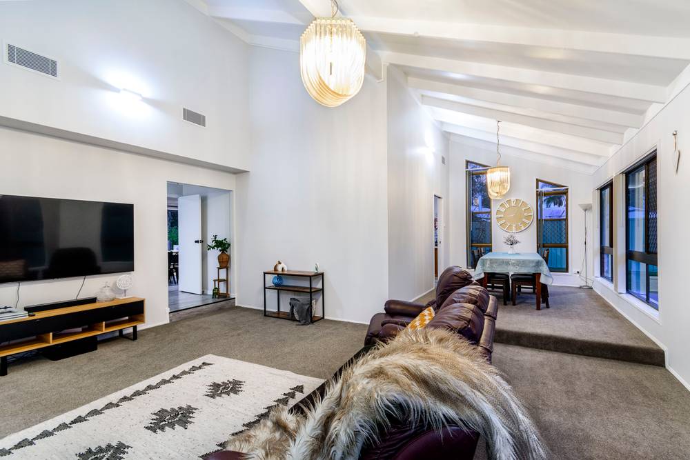33-35 Lynanda Court, CABOOLTURE, QLD 4510
