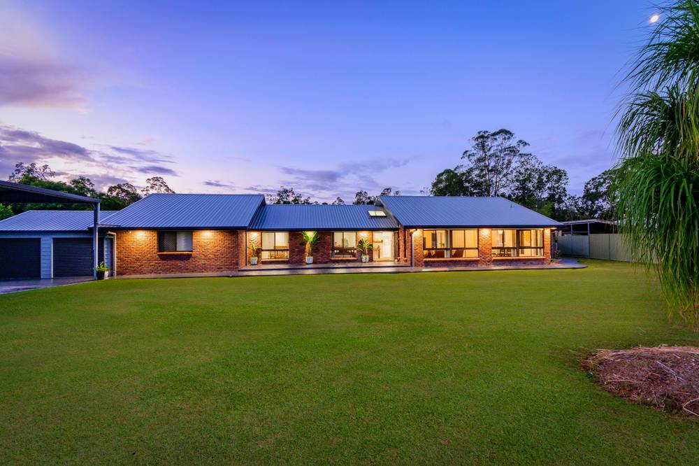 33-35 Lynanda Court, CABOOLTURE, QLD 4510