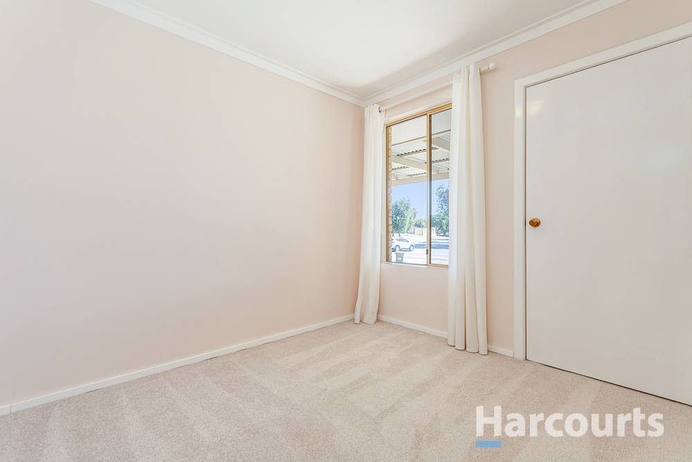 7 Small Street, BEECHBORO, WA 6063