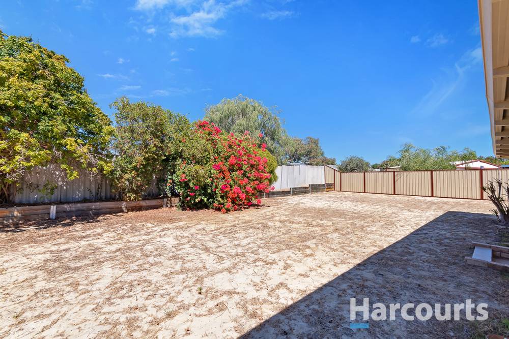 7 Small Street, BEECHBORO, WA 6063