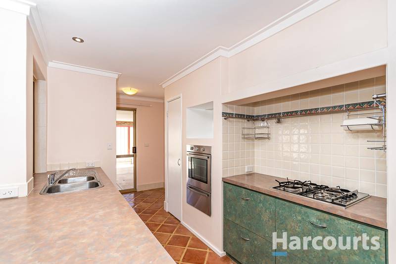 7 Small Street, BEECHBORO, WA 6063