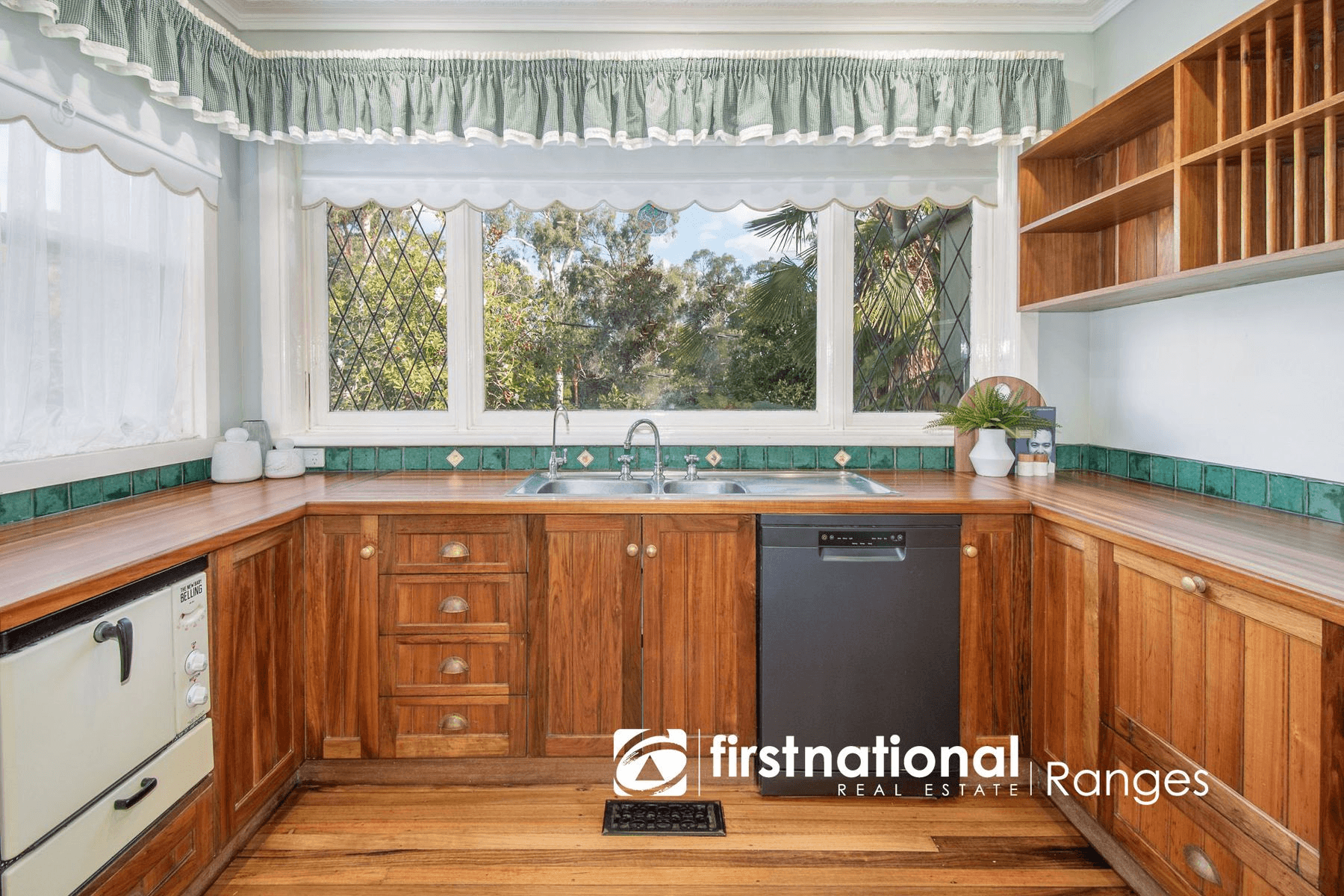 107 Belgrave-Gembrook Road, Selby, VIC 3159