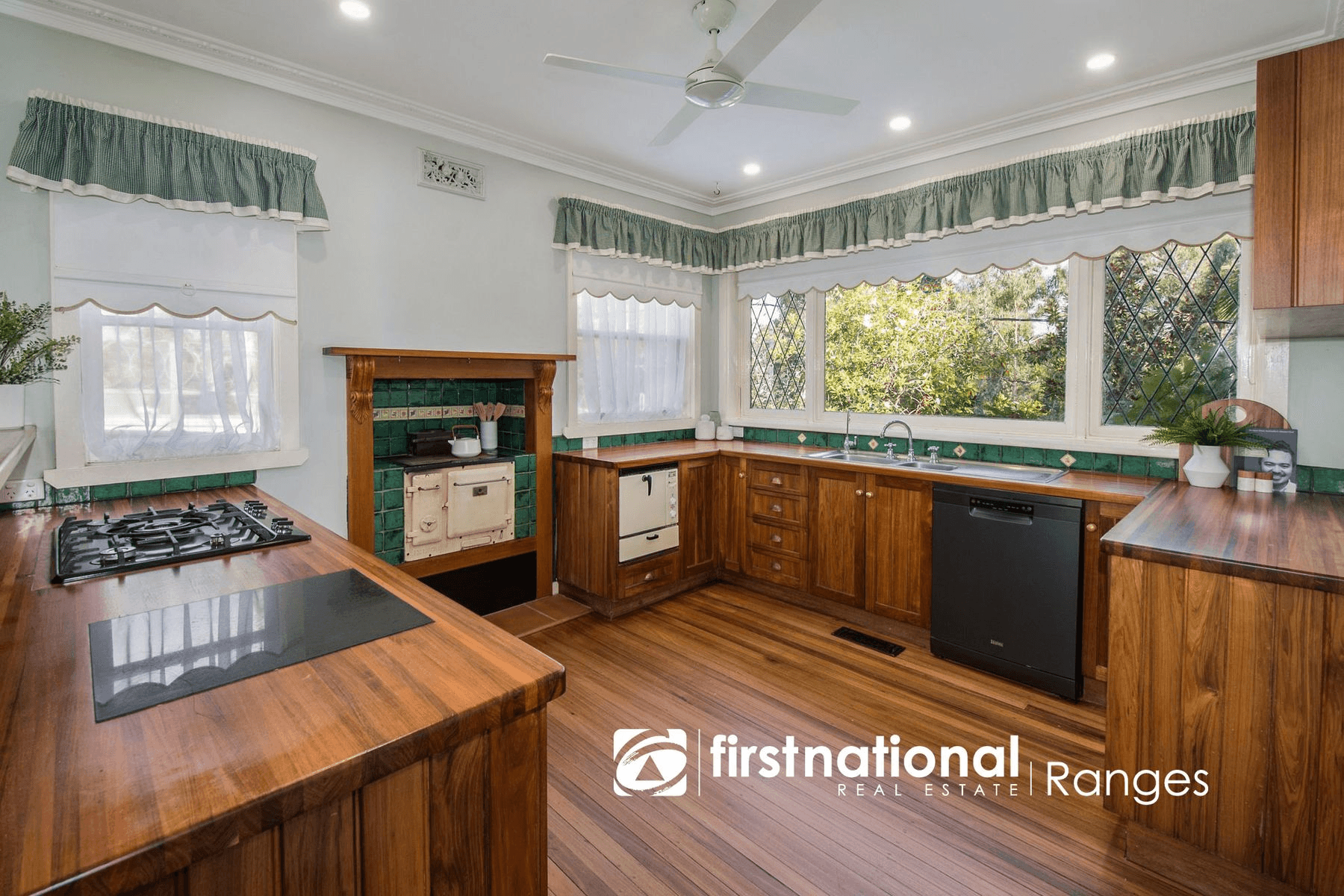 107 Belgrave-Gembrook Road, Selby, VIC 3159