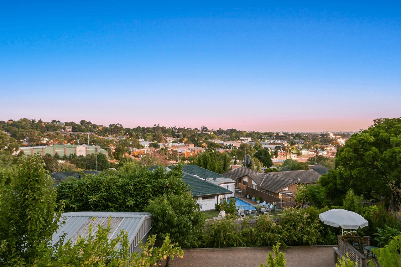 21 Kramer Drive, BERWICK, VIC 3806