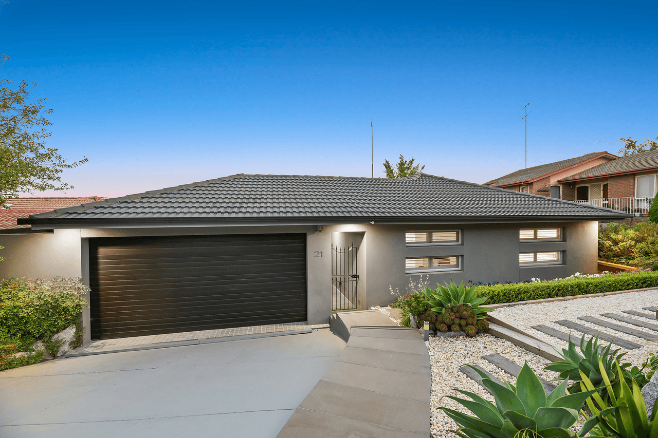 21 Kramer Drive, BERWICK, VIC 3806