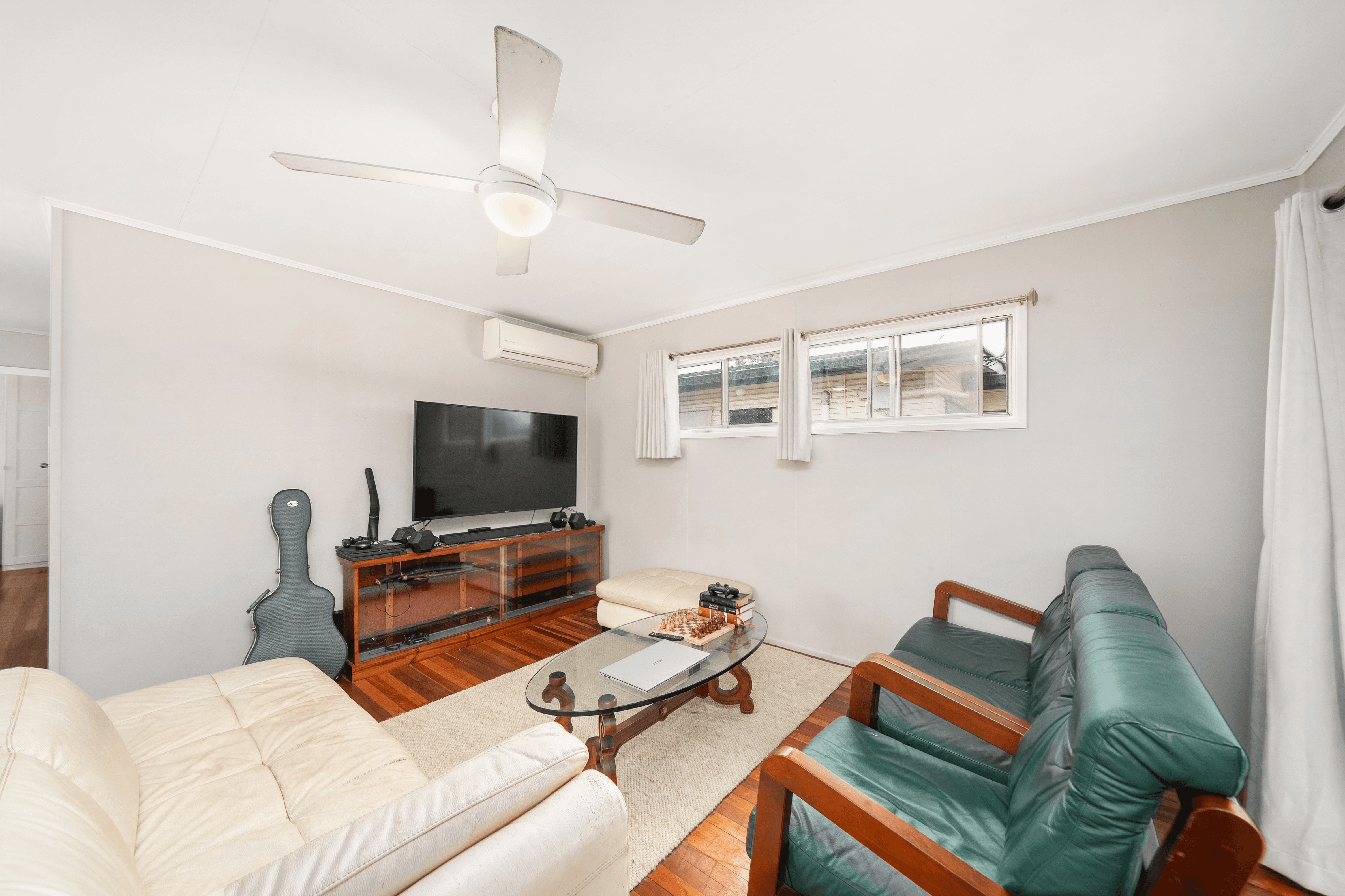 92 Sportsground Street, REDCLIFFE, QLD 4020