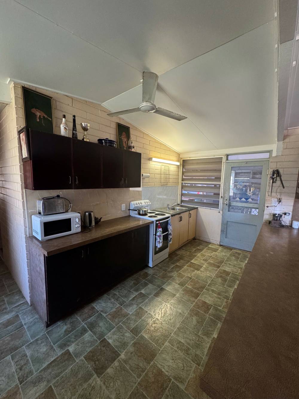 3 Dalpura Ct, Rocky Point, QLD 4874