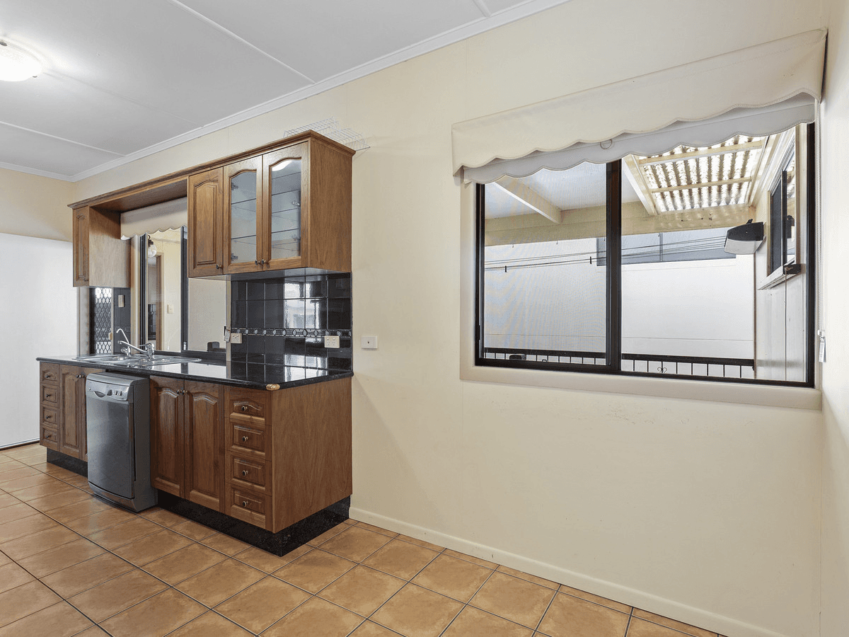 5/11 Georgina Street, WOODY POINT, QLD 4019