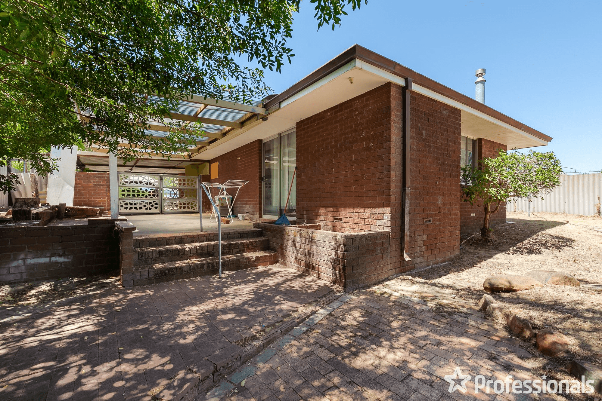 12 Loughton Way, BALGA, WA 6061