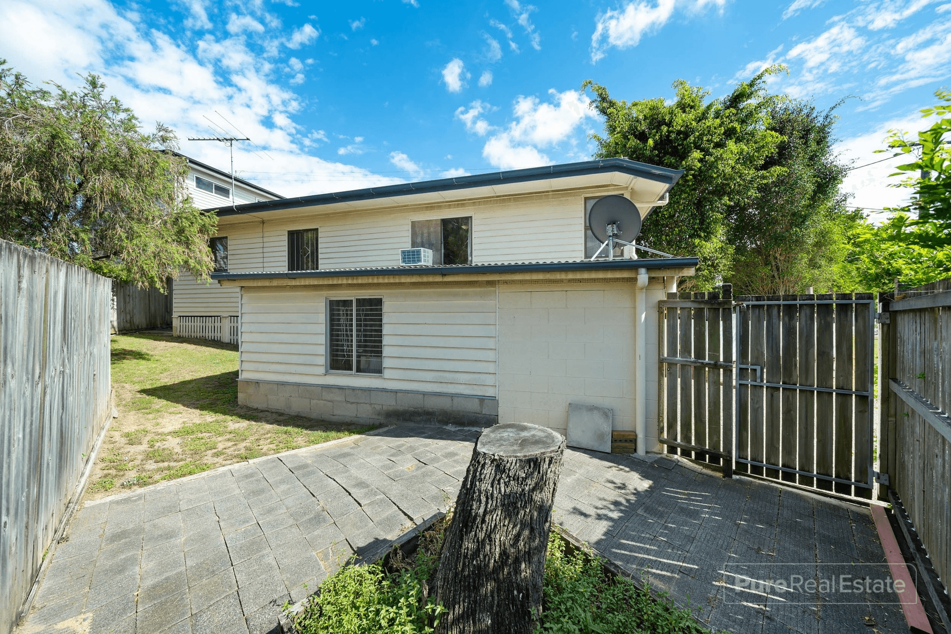 92  Cressey Street, WAVELL HEIGHTS, QLD 4012