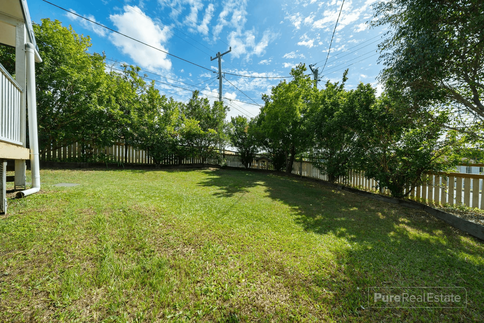 92  Cressey Street, WAVELL HEIGHTS, QLD 4012