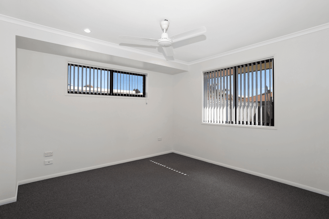 6-8 Lois Street, MOUNT PLEASANT, QLD 4740