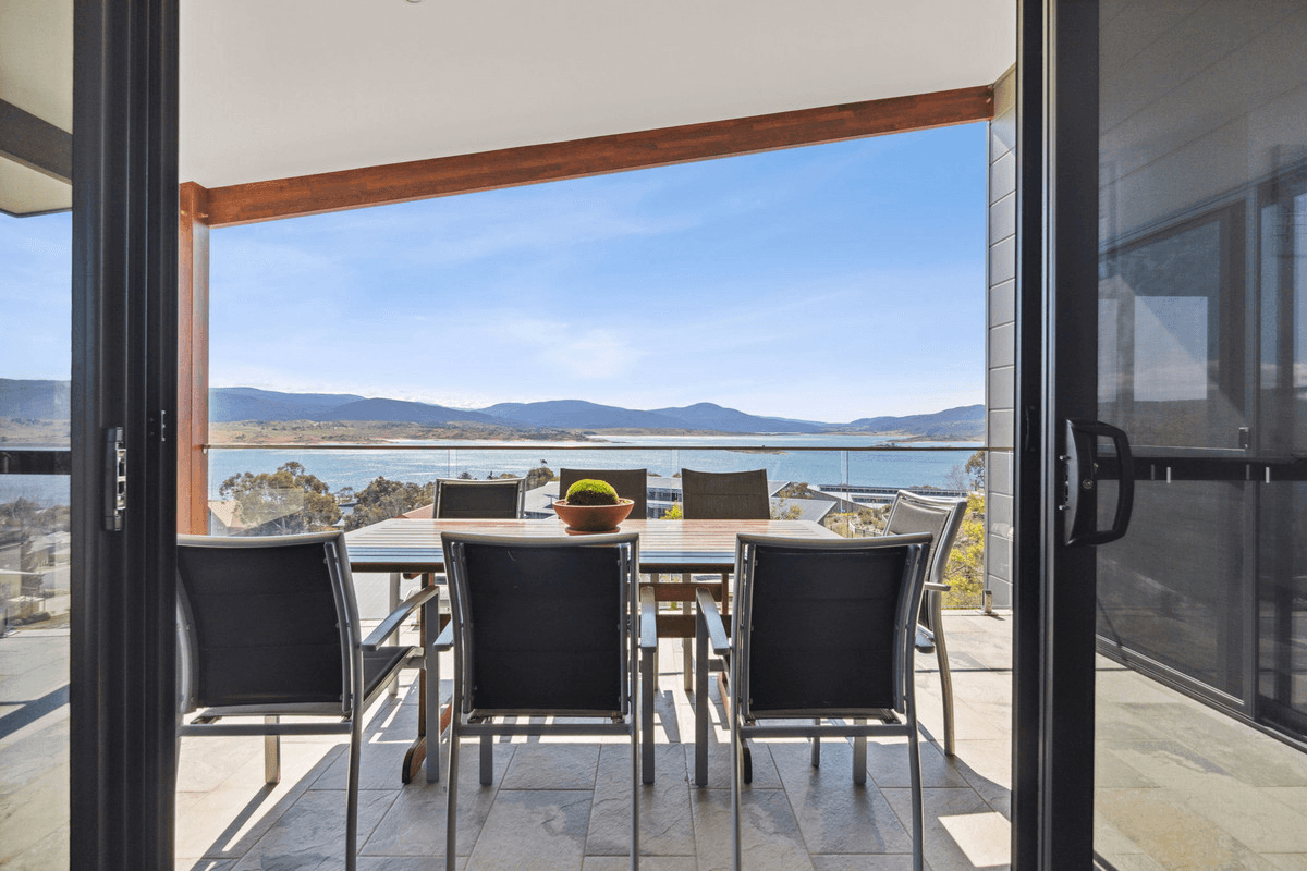 43 Rainbow Drive, East Jindabyne, NSW 2627