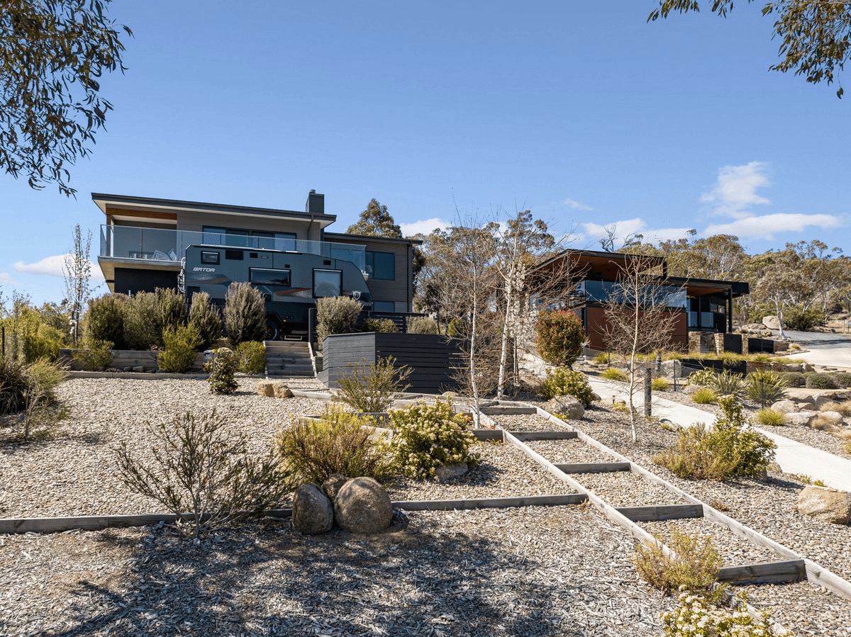 43 Rainbow Drive, East Jindabyne, NSW 2627