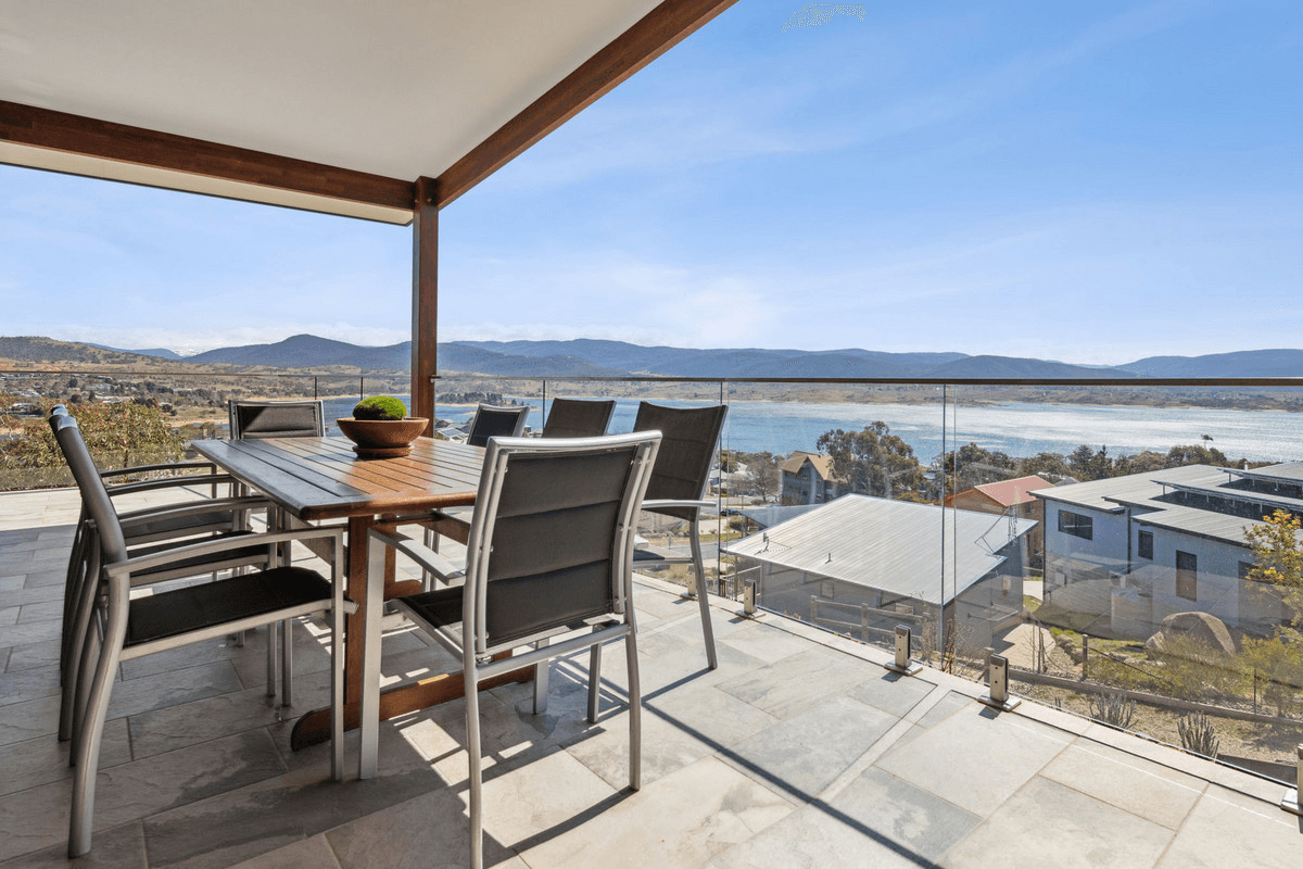 43 Rainbow Drive, East Jindabyne, NSW 2627