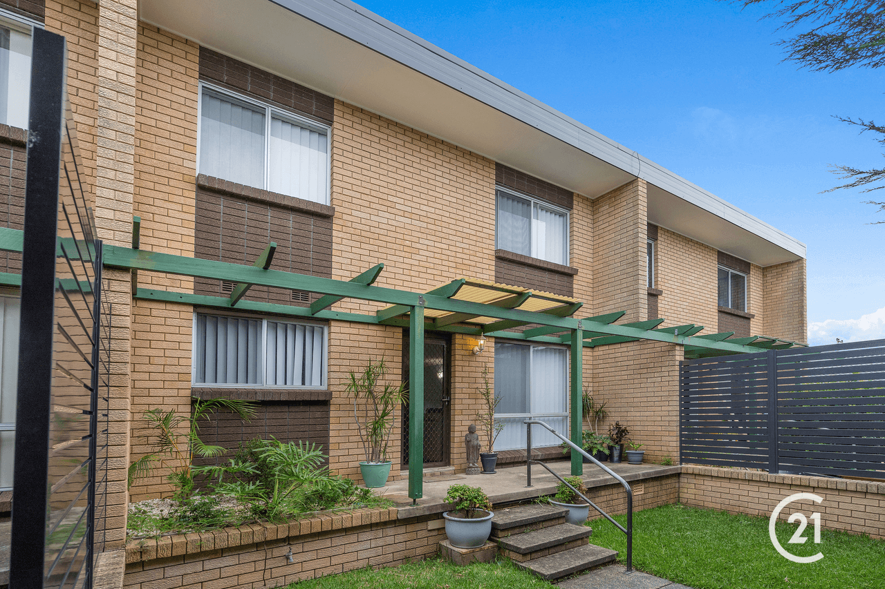 2/112 Elsiemer Street, Toowoon Bay, NSW 2261