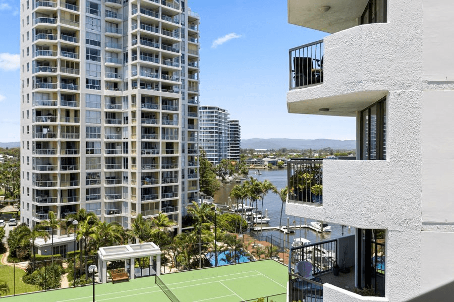 24/2916 Gold Coast Highway, SURFERS PARADISE, QLD 4217