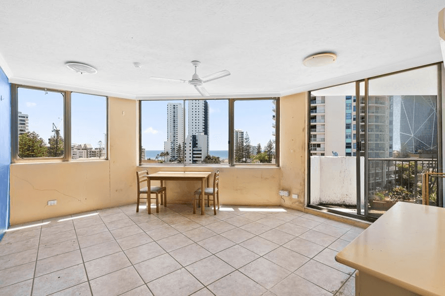 24/2916 Gold Coast Highway, SURFERS PARADISE, QLD 4217