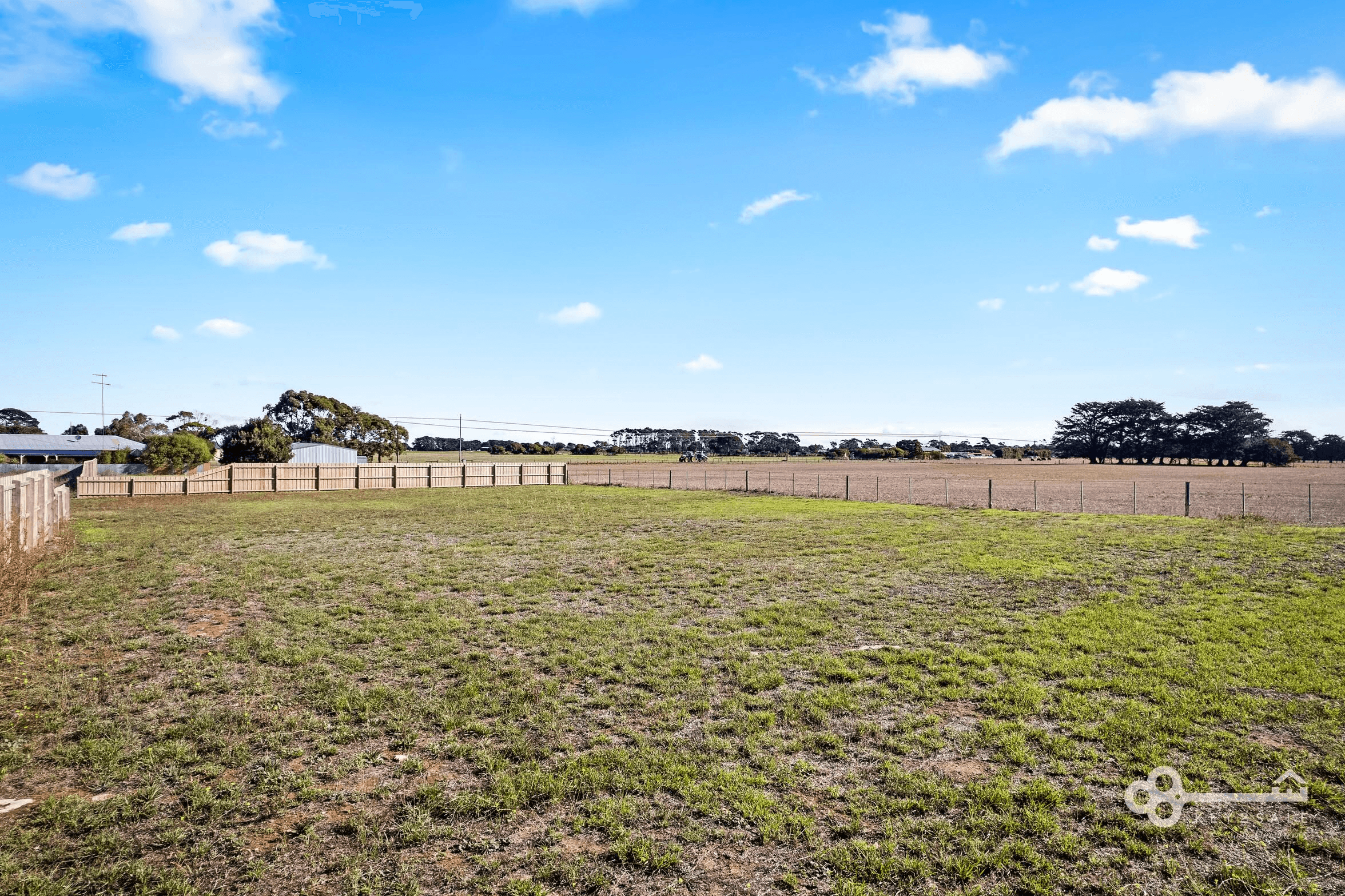 7 Holland Court, Allendale East, SA 5291