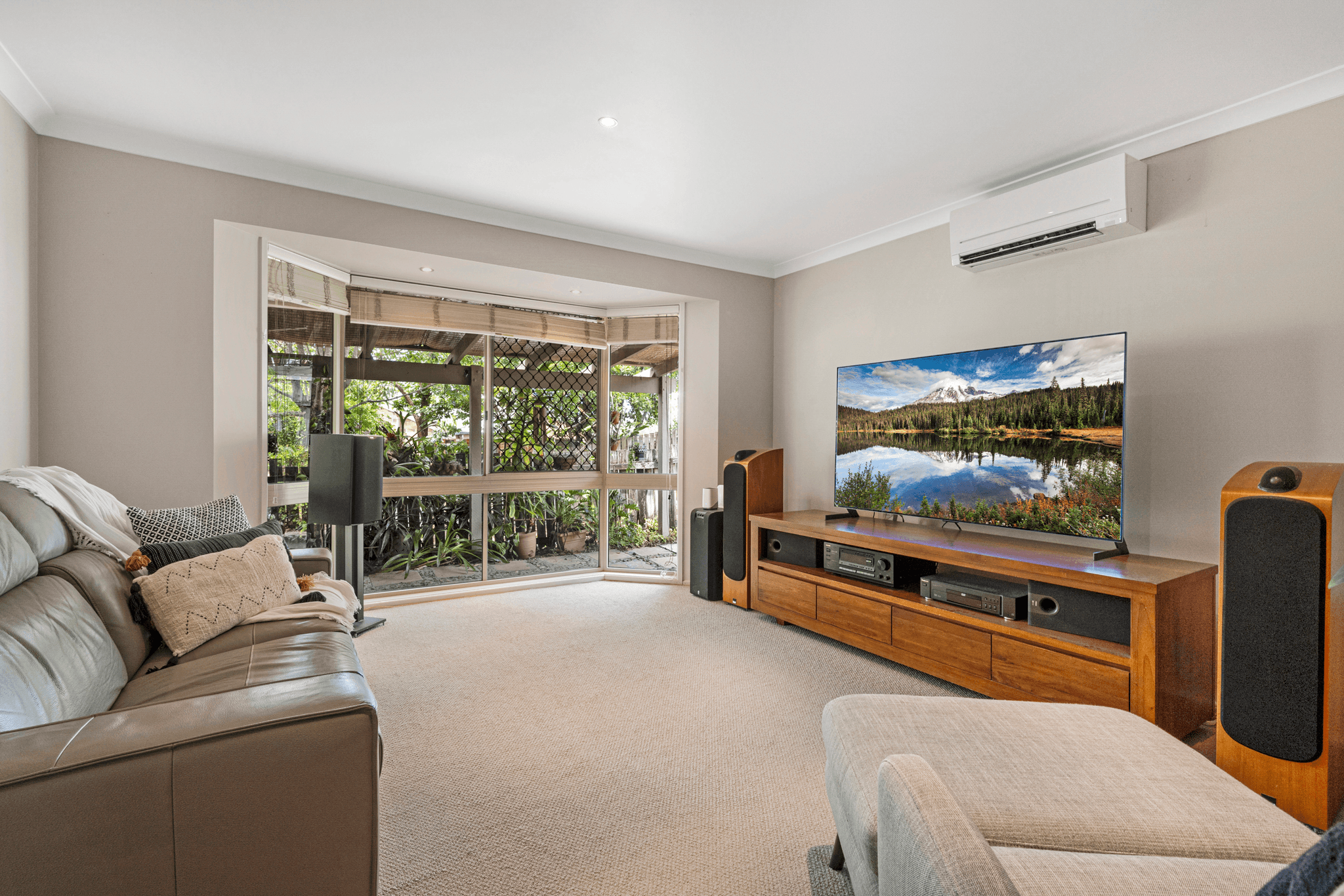 19 Bangalow Place, Albany Creek, QLD 4035
