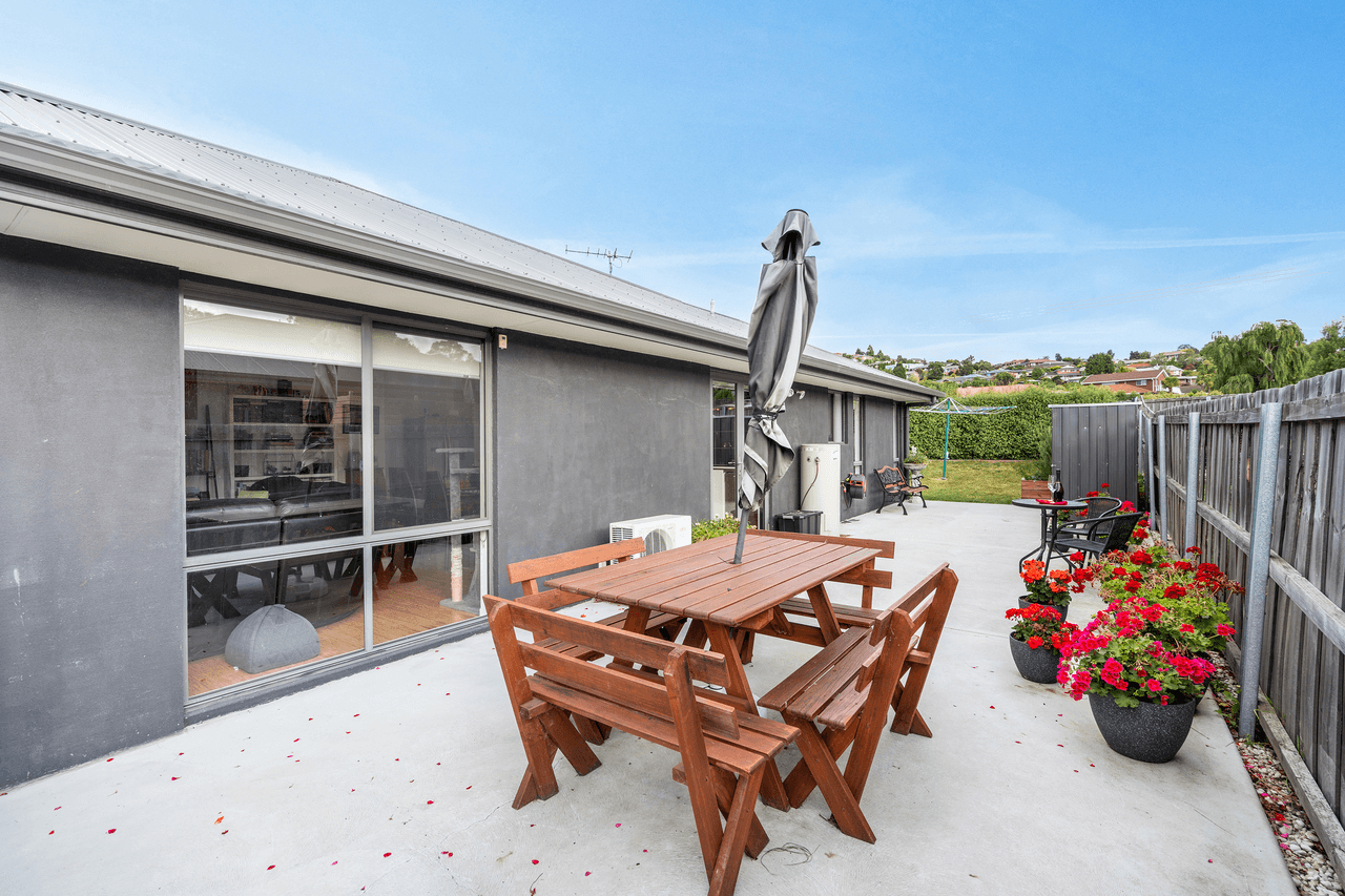 1/55 Churinga Waters Drive, OLD BEACH, TAS 7017