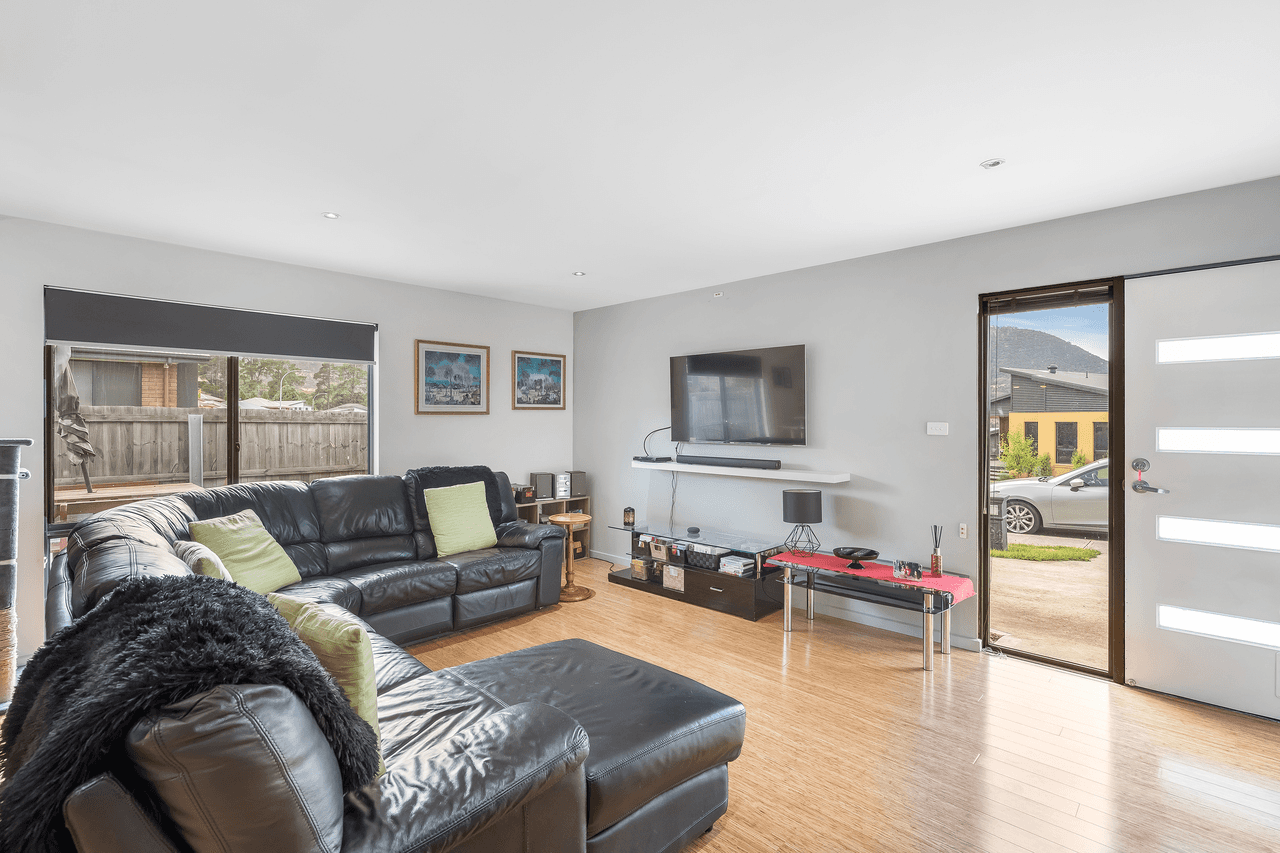 1/55 Churinga Waters Drive, OLD BEACH, TAS 7017