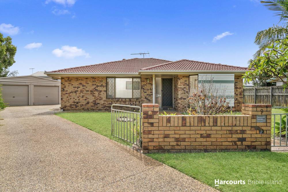 9 Keala Court, BANKSIA BEACH, QLD 4507