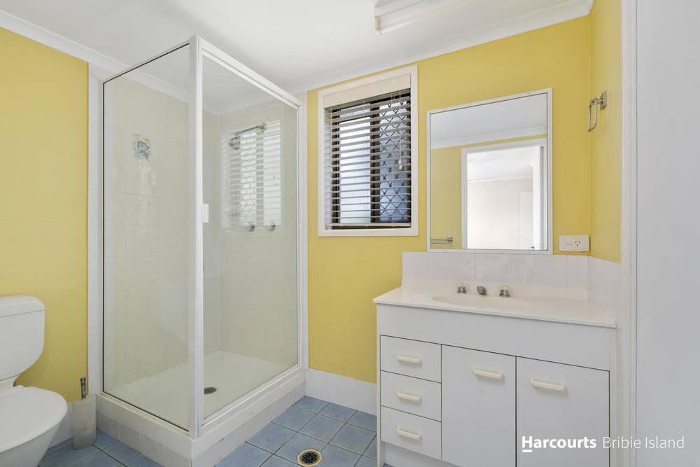 9 Keala Court, BANKSIA BEACH, QLD 4507