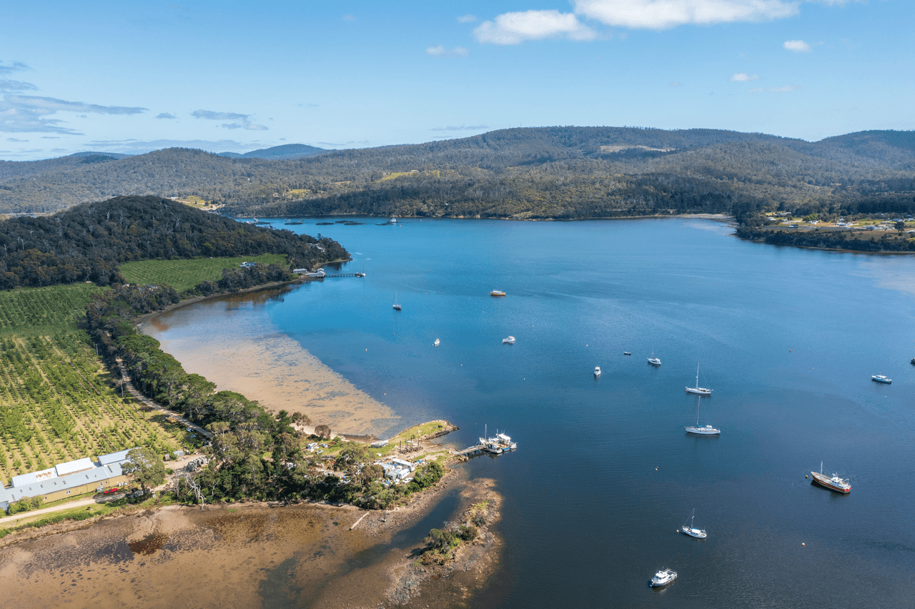 5 Parsons Bay Road, WHITE BEACH, TAS 7184