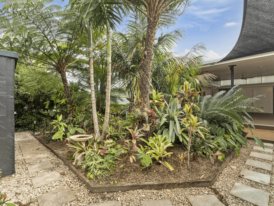 25 Robert Garrett Street, COFFS HARBOUR, NSW 2450