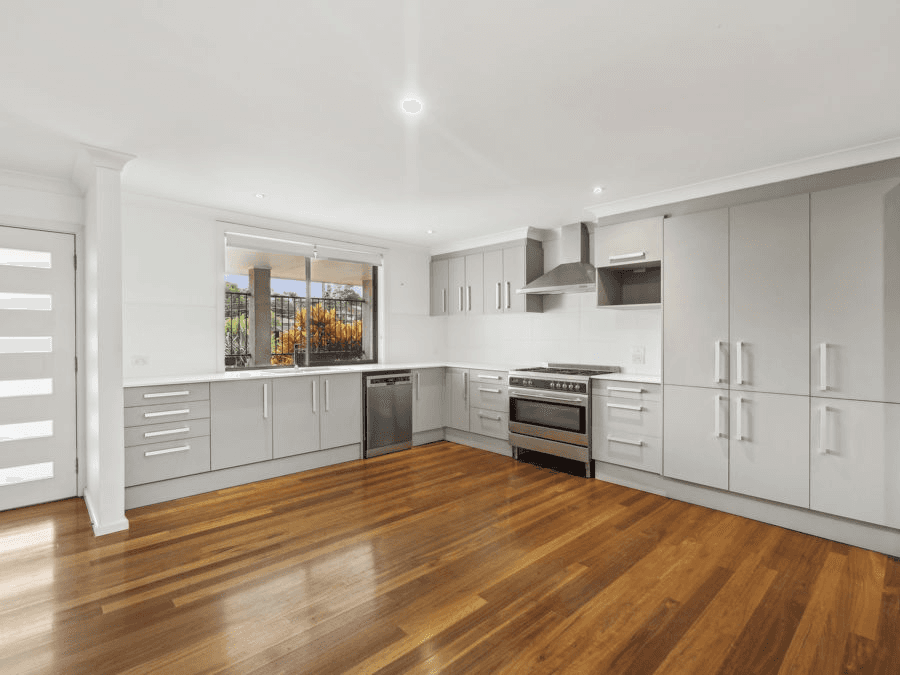 25 Robert Garrett Street, COFFS HARBOUR, NSW 2450