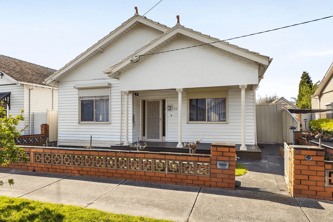 12 Suffolk Avenue, COBURG, VIC 3058