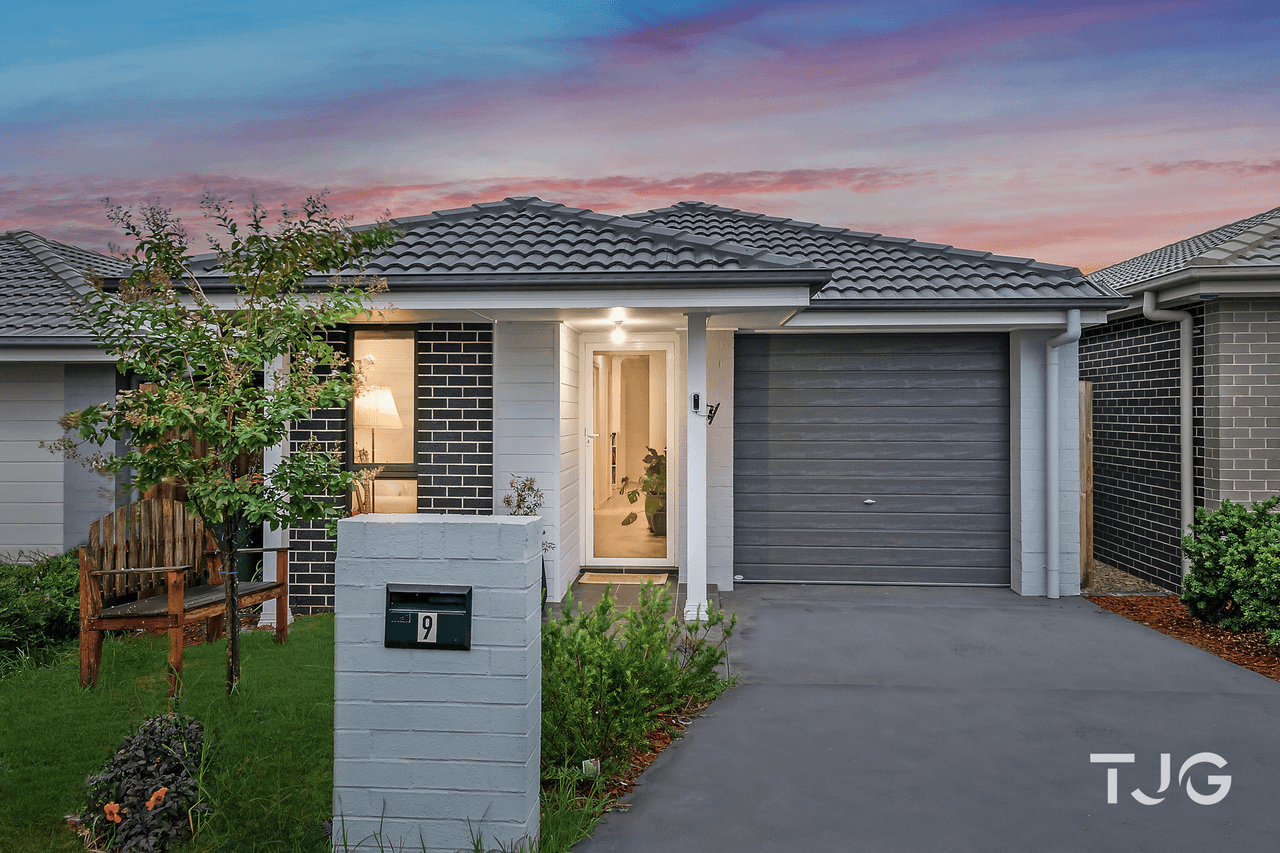 9 Longmeadow Parkway, BOX HILL, NSW 2765