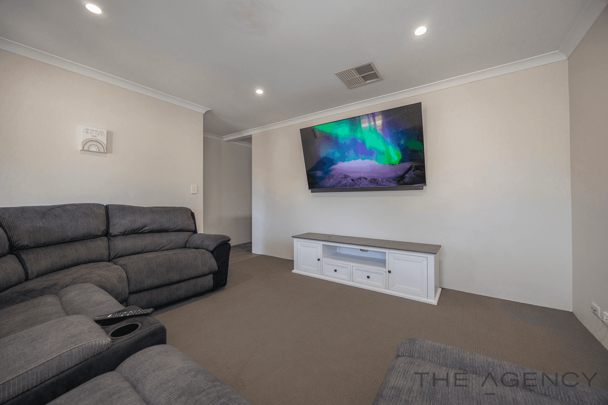 7 Branxholme Terrace, Ellenbrook, WA 6069