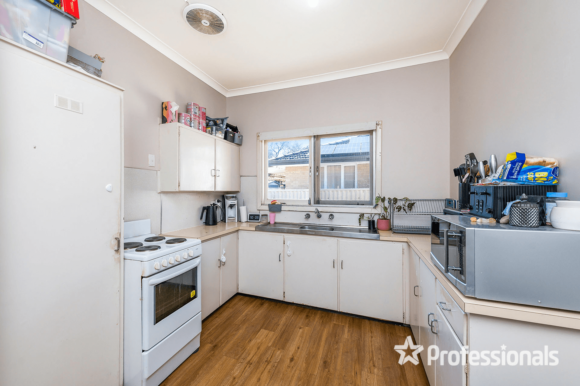 25 Garrick Way, BALGA, WA 6061