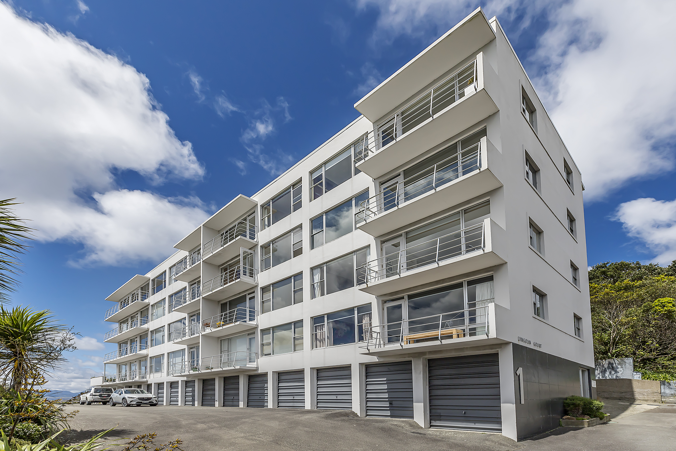 A3/1 Washington Avenue, Brooklyn, WELLINGTON 6021