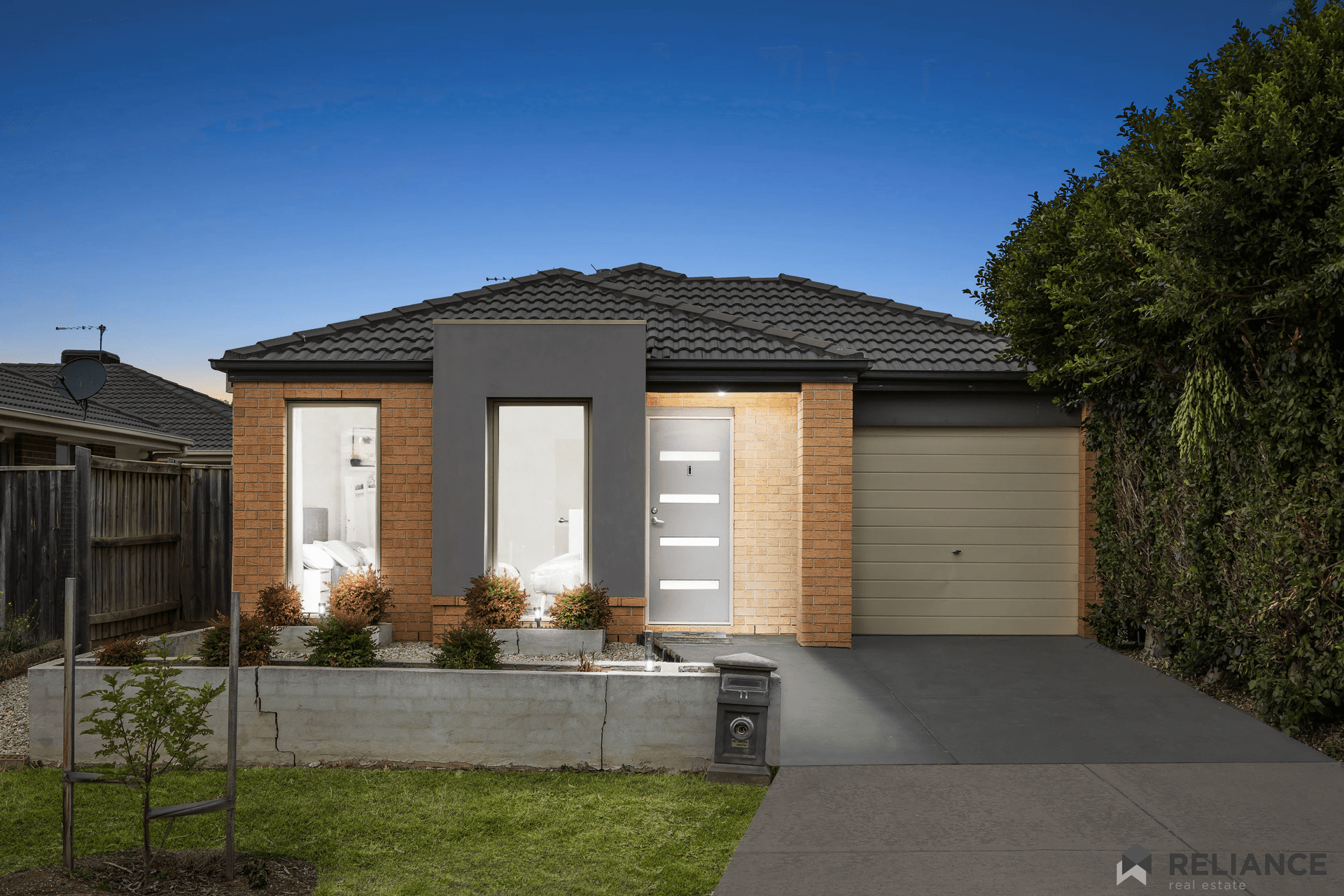 11 Triandra Drive, Brookfield, VIC 3338