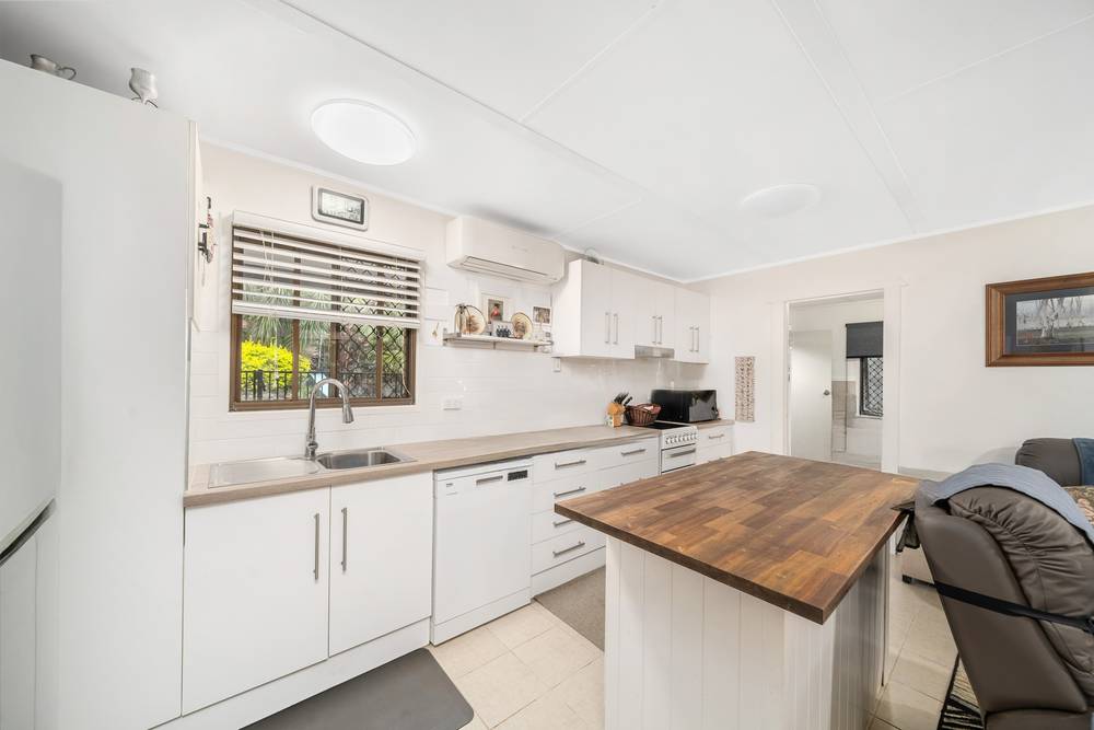 35 Tainton Street, Clontarf, QLD 4019