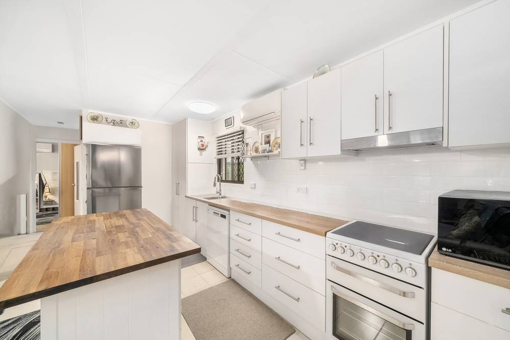 35 Tainton Street, Clontarf, QLD 4019