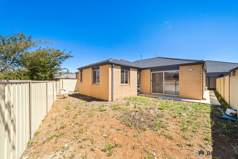 16 Harrowgate Court, Brookfield, VIC 3338