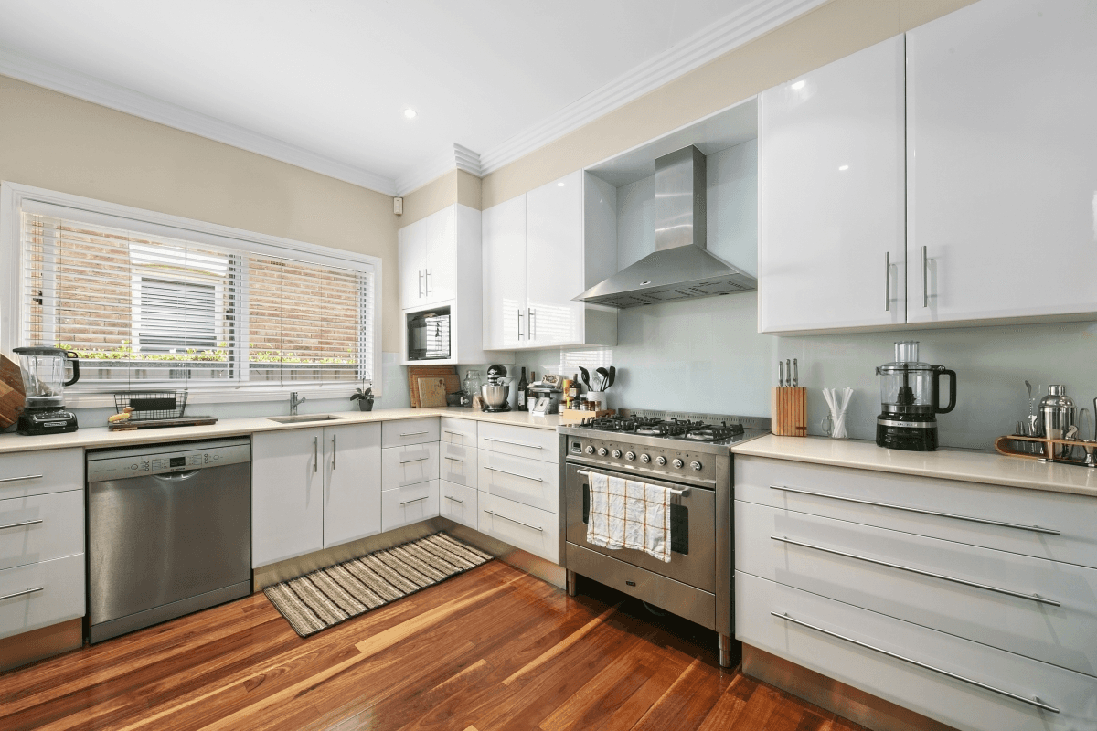 9 Stuart Street, Lorn, NSW 2320